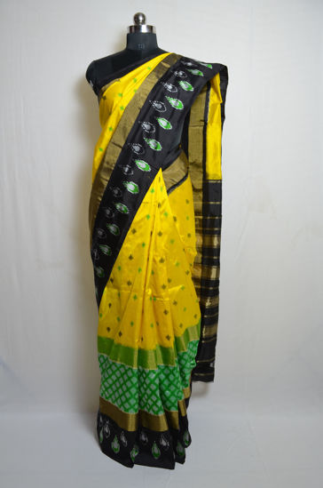 Picture of Tri-Color Combination Pochampally Ikkat Silk Saree