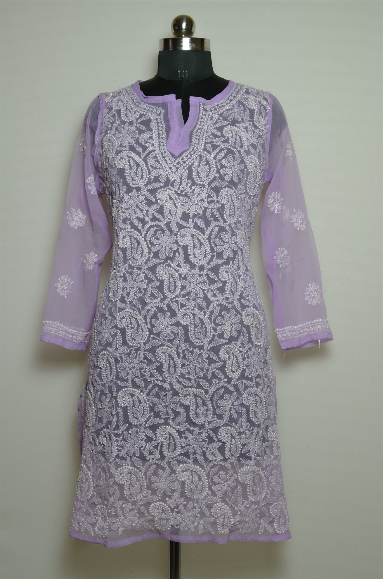Buy Hand Embroidered Lavender Lucknowi Chikankari Kurti-(Cotton)-GA250694 |  www.maanacreation.com