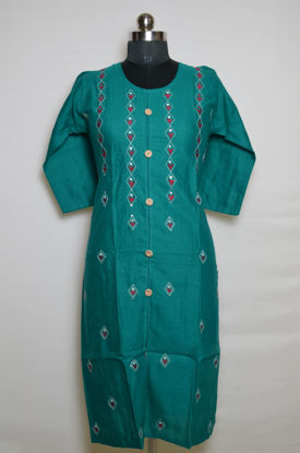 Picture of Sea Green Round Neck Embroidered Kurta