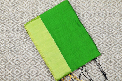 Picture of Parrot Green and Magenta Handloom Silk Cotton Saree