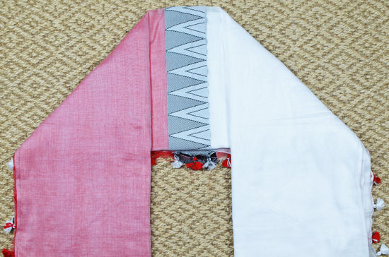 Picture of Peach and White Madhyamani Pure Cotton saree
