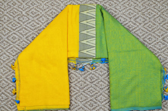 Picture of Lemon Yellow and Green Madhyamani Pure Cotton saree