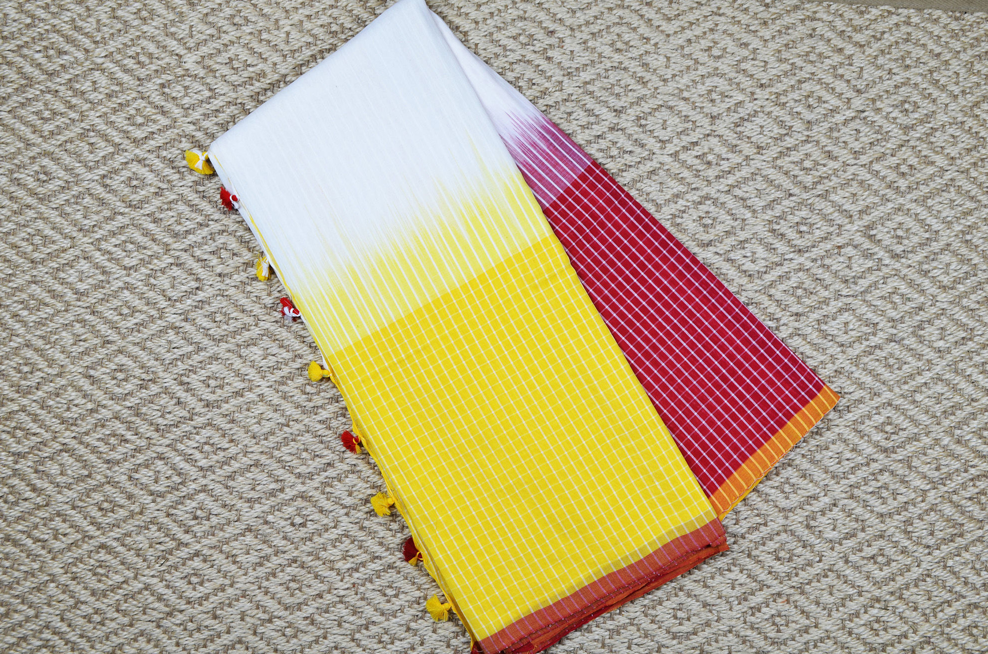 Ganga Jamuna two tone silk saree, 5.5 m (separate blouse piece)