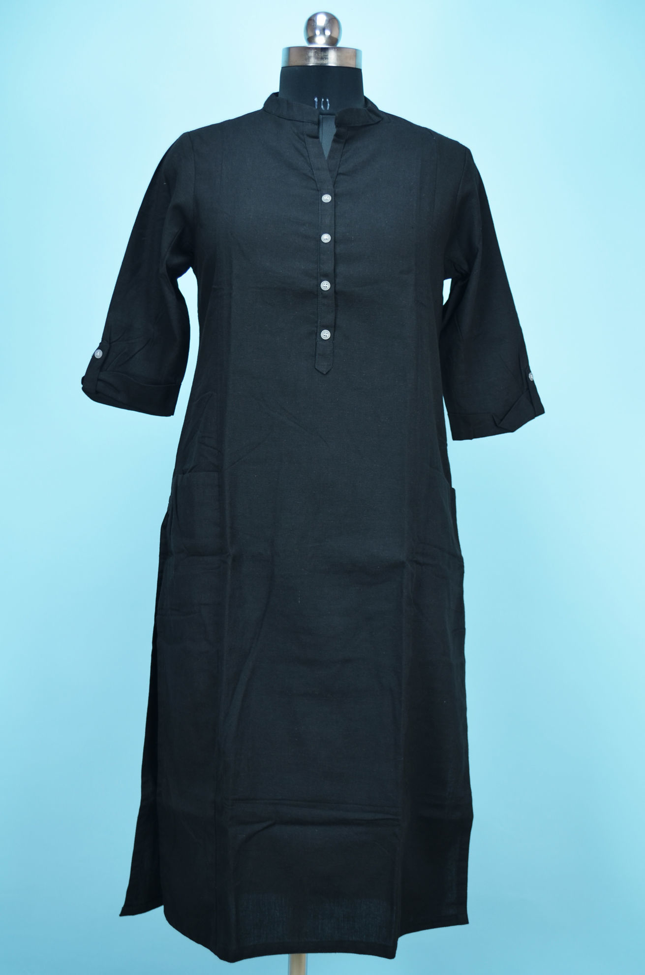 Top 30 Latest Plain Black Kurti Designs for Women (2023) - Tips and Beauty  | Black kurti, Kurti designs, Party wear dresses