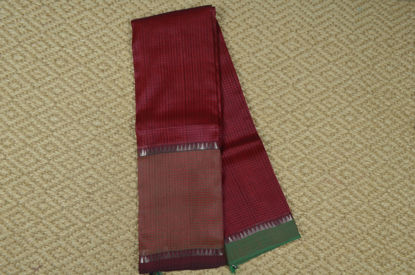 Picture of Maroon and Bottle Green Missing Checks Mangalagiri Silk Saree