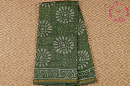 Picture of Antique Green Batik Print Chanderi Silk Saree with Small Zari Border
